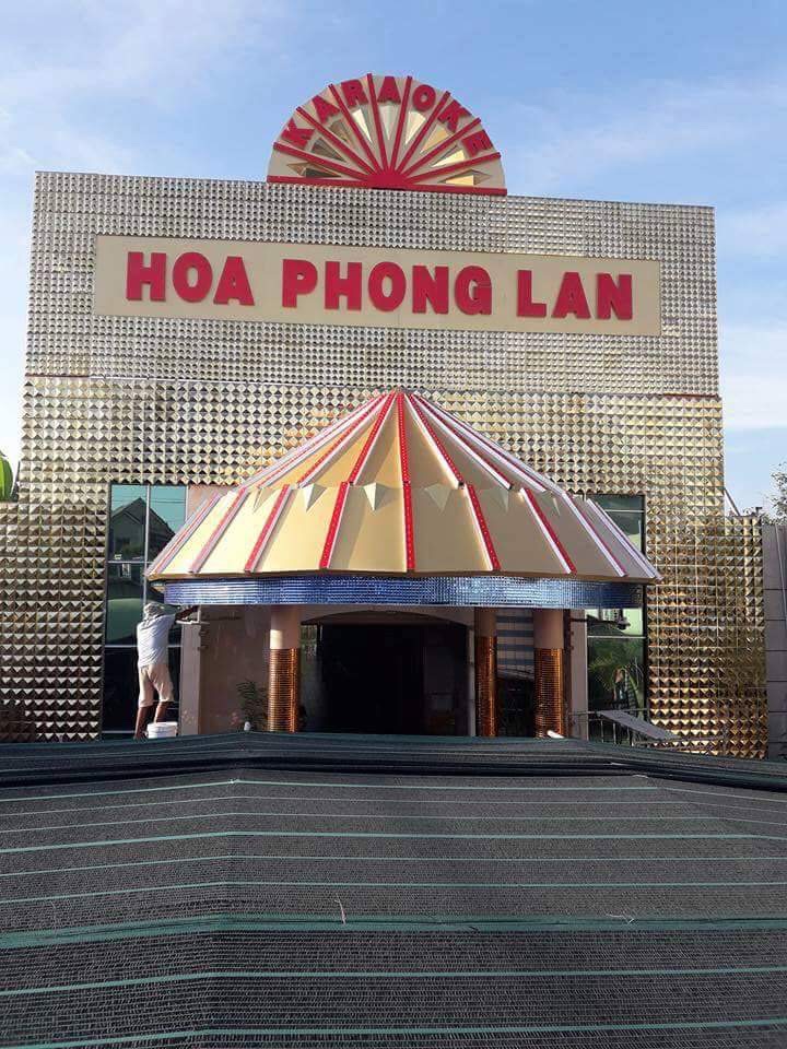 Công Trình Tấm Ốp 3D Kim Loại (Karaoke Hoa Phong Lan)  